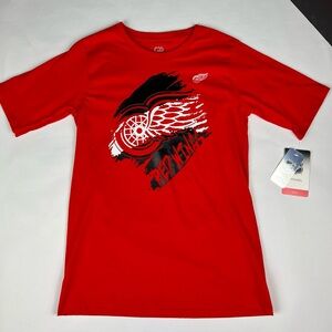Youth Large. Detroit Red Wings T-Shirt, Official NHL Apparel. Red, White & Black